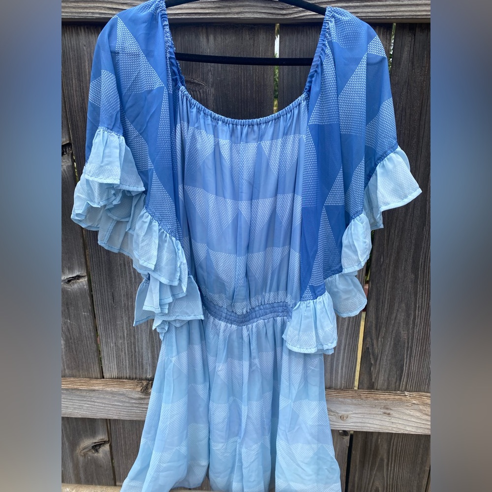 Hula Tease romper BNWT